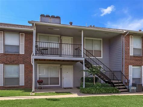 apartments near north air depot boulevard midwest city ok|1250 N. Air Depot Blvd Apartments .